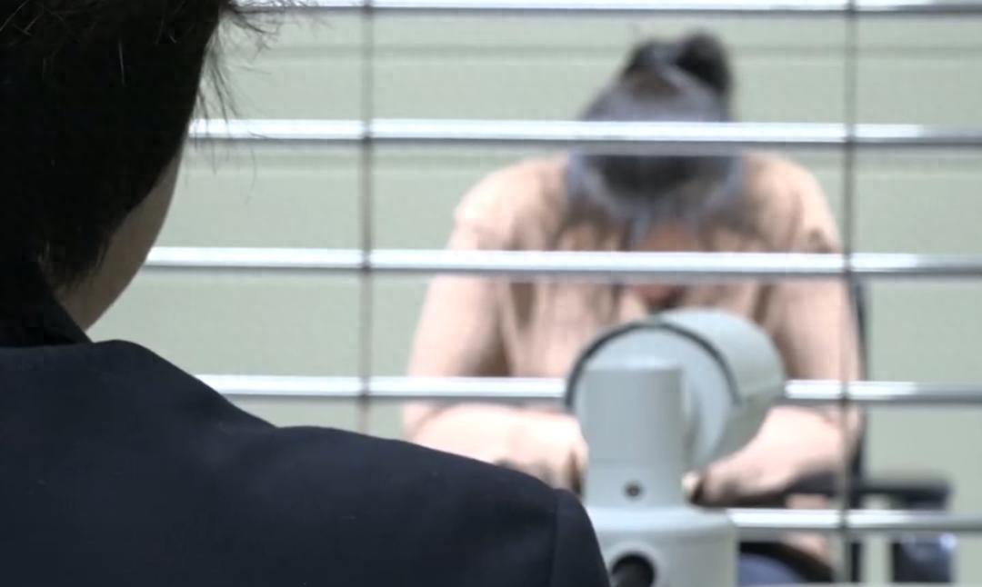 保姆因无法生育，拐走雇主家10月龄男婴35年，养子追问身世时谎称路边捡的，犯拐骗儿童罪获刑3年